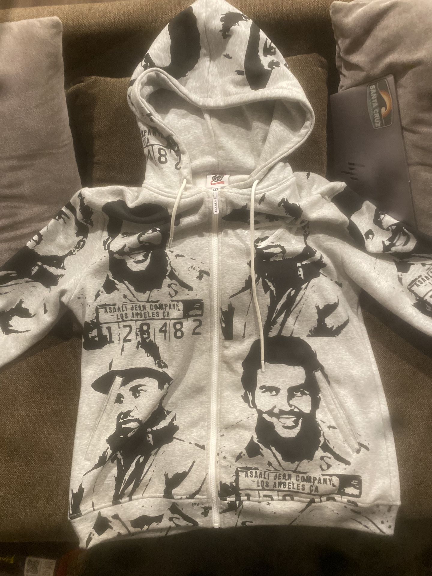 Asaali Hoodie