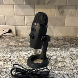 Blue Yeti Desktop Microphone