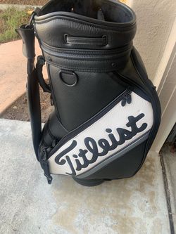 TITLEIST TOUR STAFF BAG