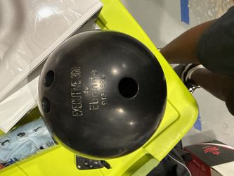 **CYBER MONDAY** Executive 300 Ebonite Bowling Ball 🎳 - 15lb