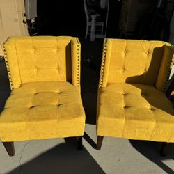Sitting Chairs
