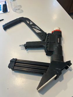 Flooring hammer