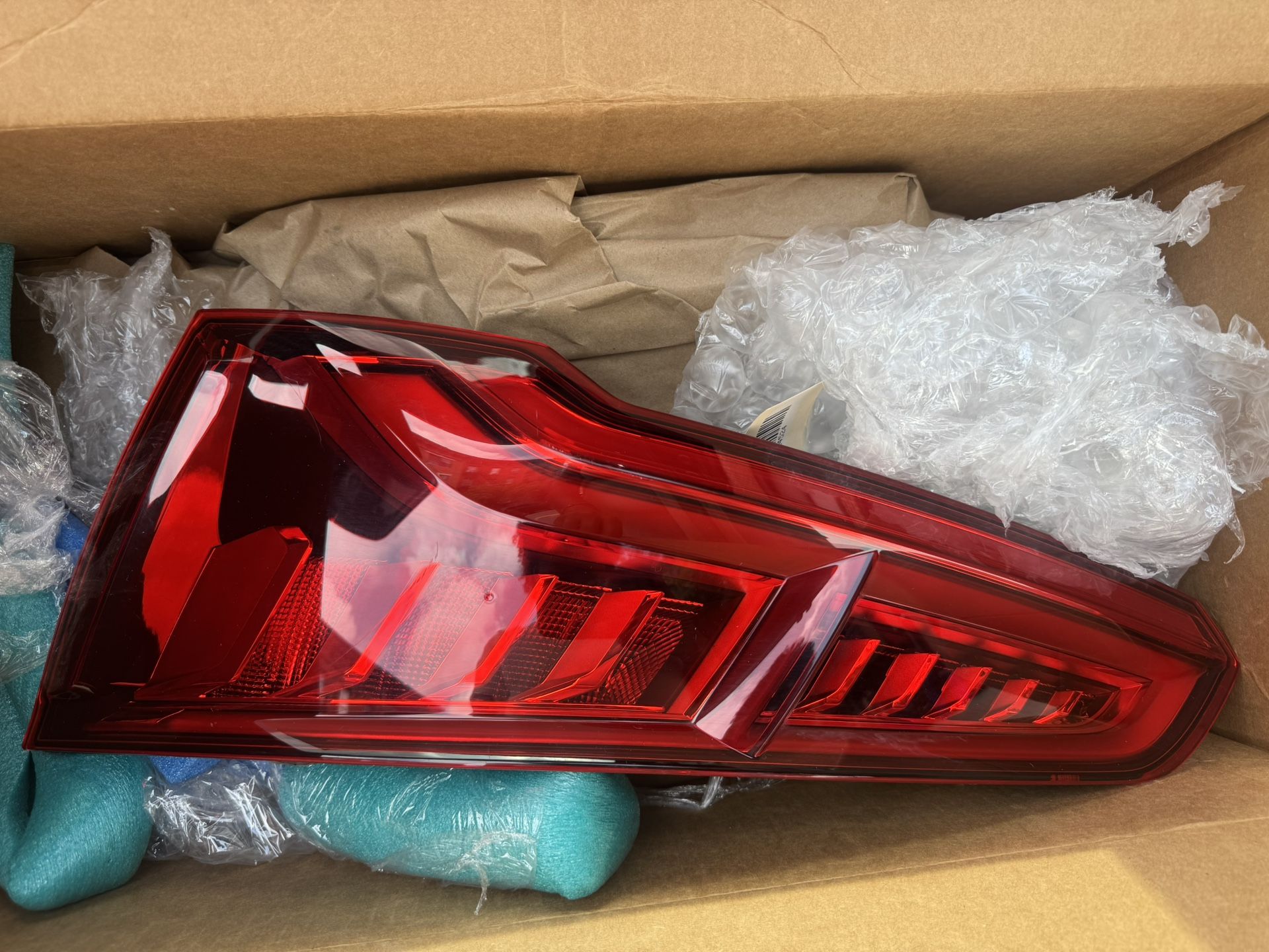 Right Side Tail Light For Audi 2021-2024