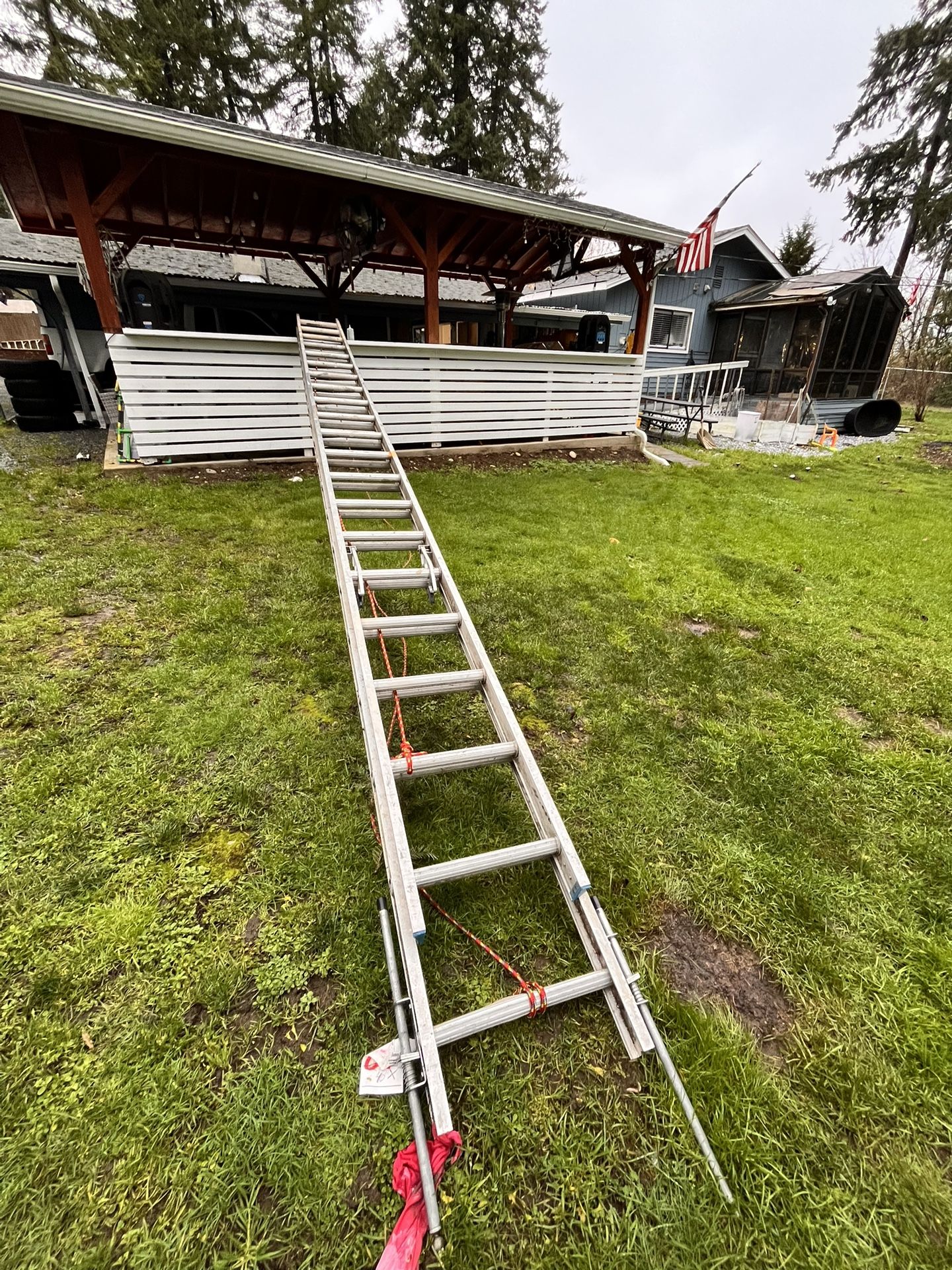 Werner 40” Aluminum Extension Ladder