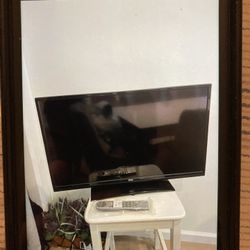 ✨ 📺 32 inch TV RCA ✨HDMI + Remote Movie fans for the extra room or a kids room excellent cond