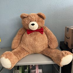 Giant stuffed teddy bear