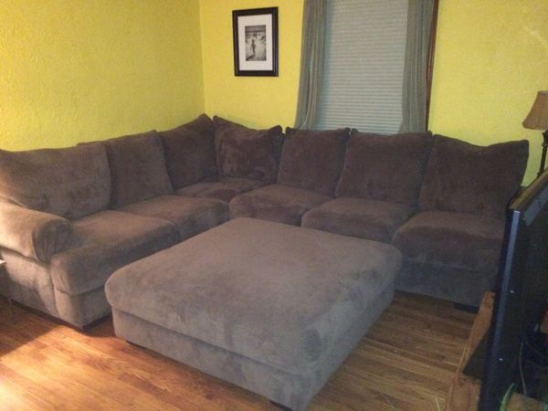 Corinthian Wynn Sectional And Ottoman No Chaise For In 800sold