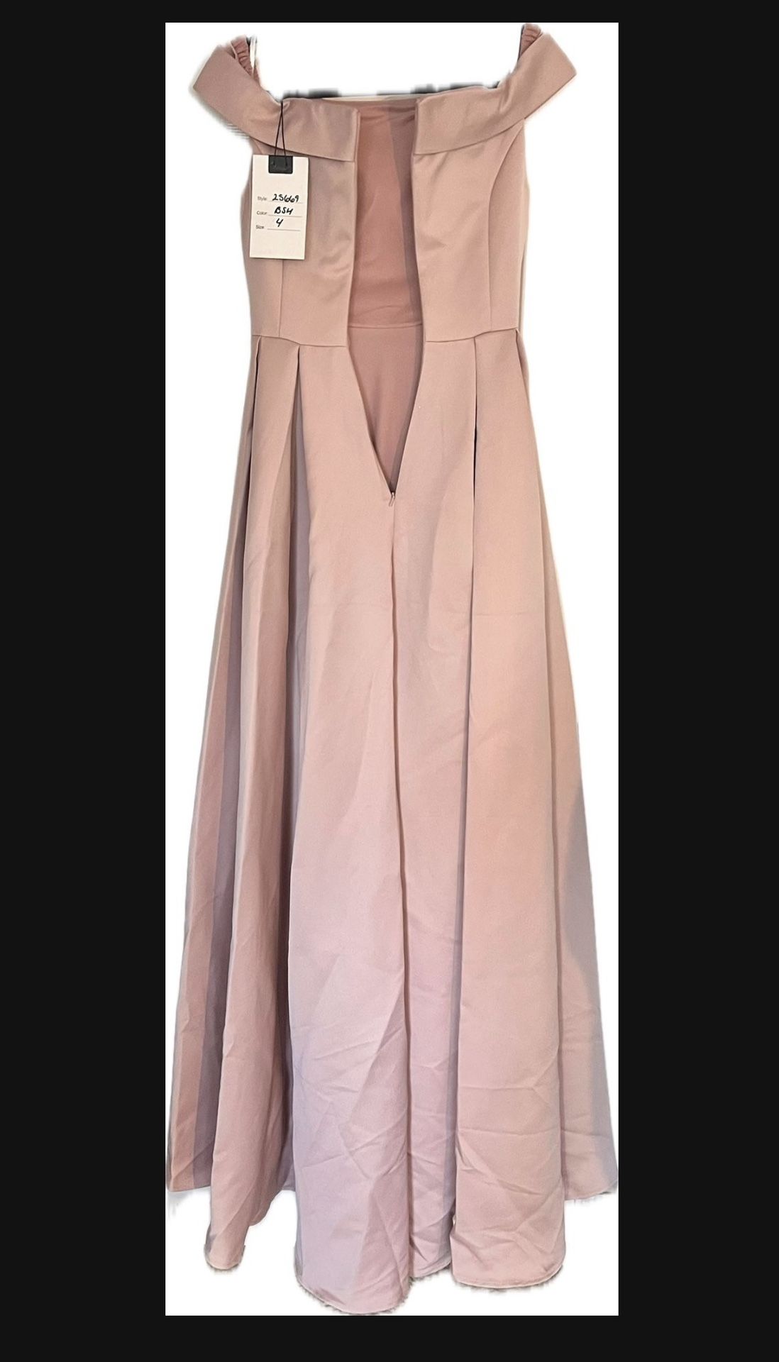 New Mac Duggal Blush Pink Gown Dress Long Off Shoulders Pleats size 4 MacDuggal