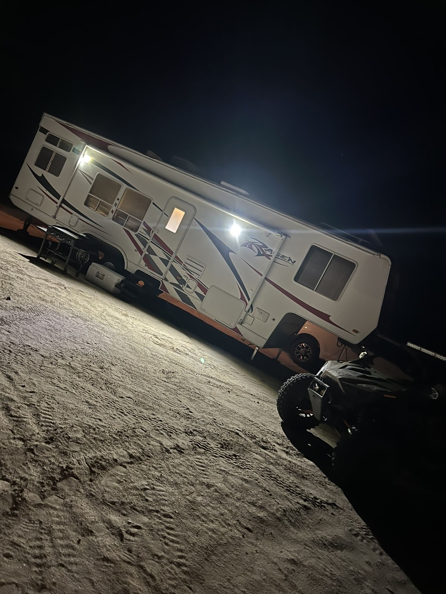 2006 Ragen Falcon 3405