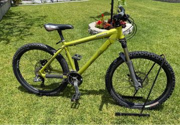 Yakuza Waka  Cashira Mountain Bike