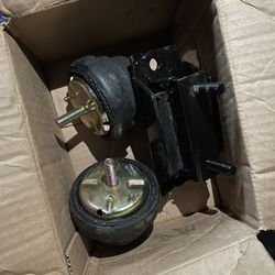 1993 Ford Ranger Motor Mounts.