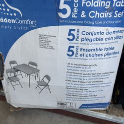 card table and 4 chairs 
