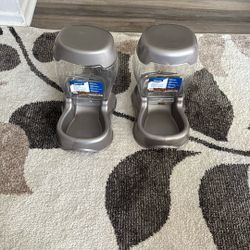 Gravity Dog Feeder 🐶 