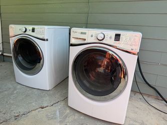 Whirlpool washer & dryer set