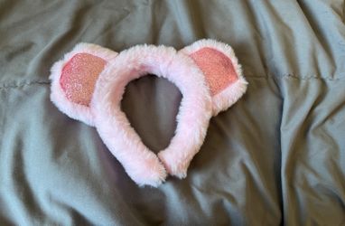 Cute Headband $2