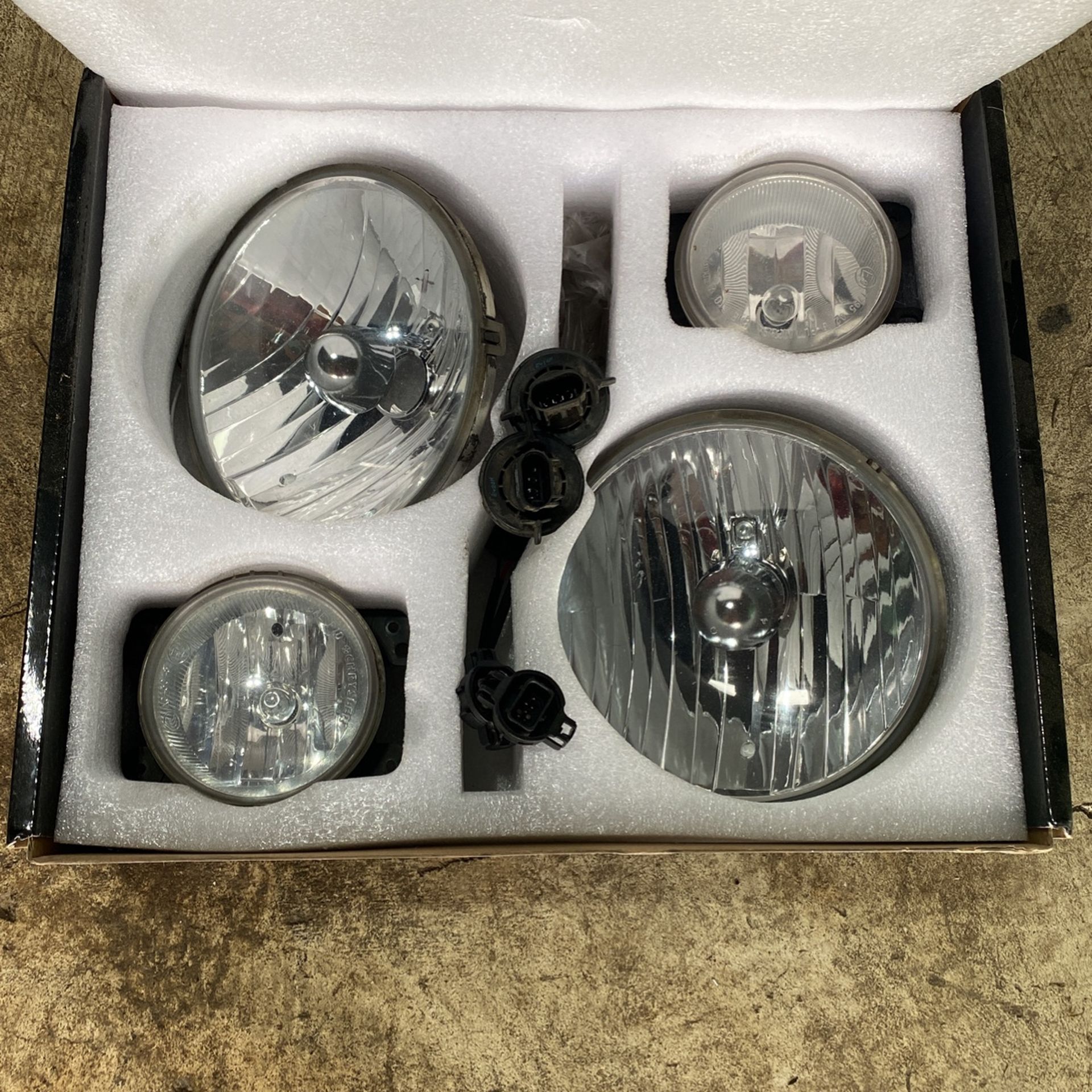 Jeep Jk Headlights & Fog Lights 