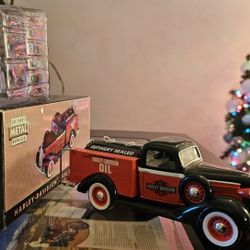 Harley Davidson 1936 Dodge Tanker Model