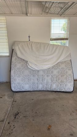 King bed with mattress