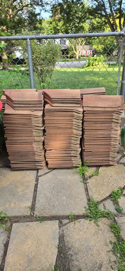 Spanish/Terracotta roof tiles