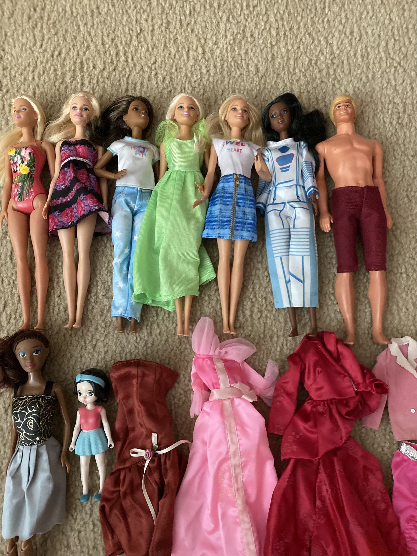 Bundle Of Barbies, Vintage Ken, and Doll Clothes, Doll Added