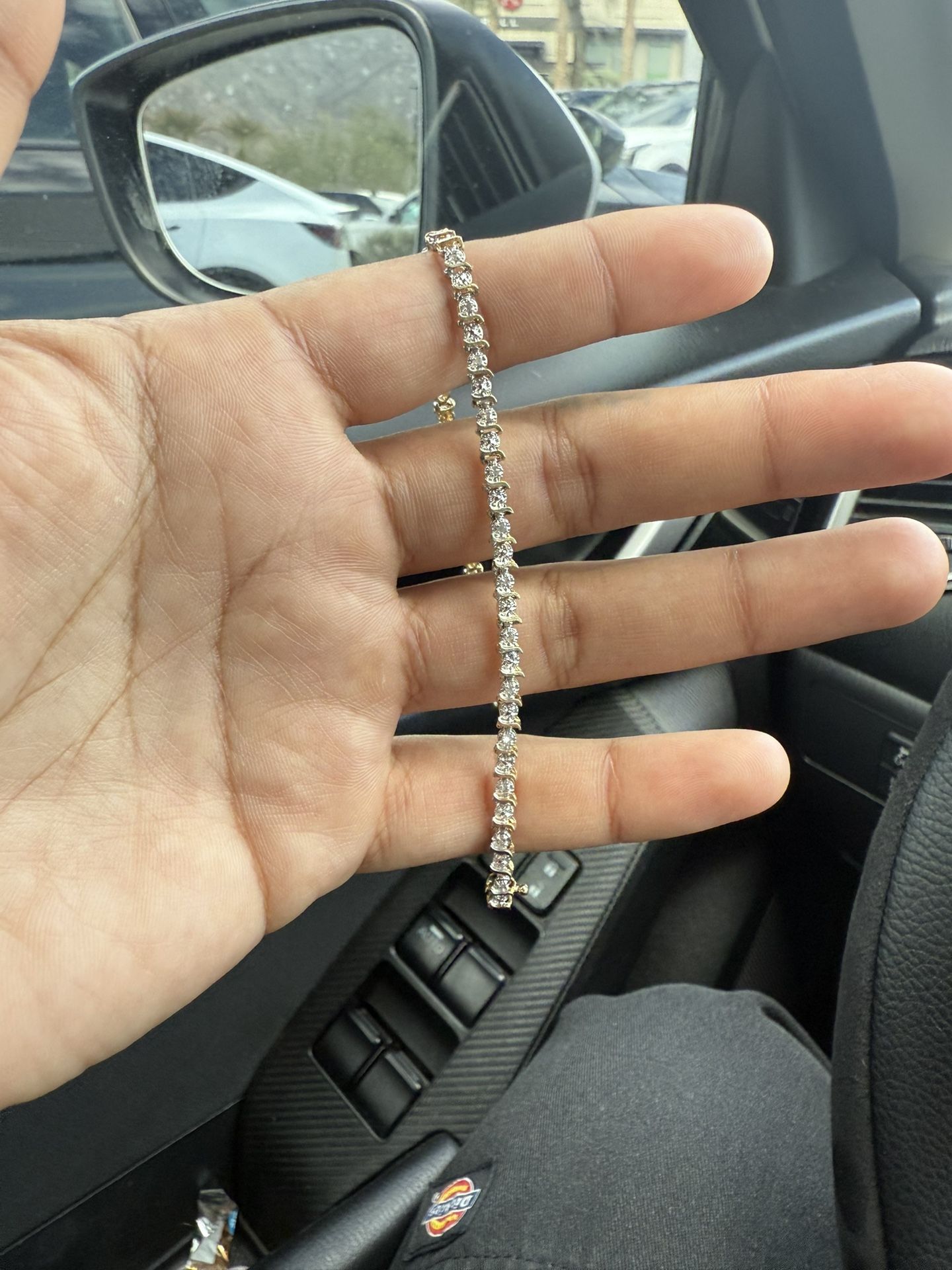 tennis bracelet with white gold and yellow gold (10k) and natural diamonds 