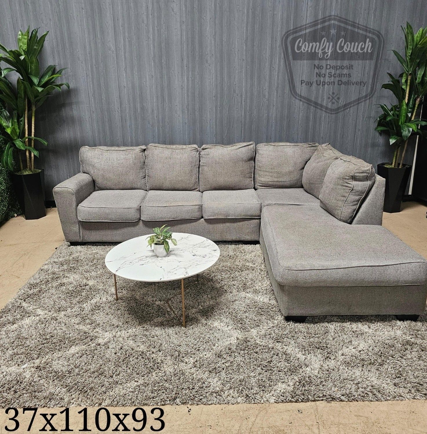 🛋️ Gray Fabric Sectional Sofa (Delivery Available!! )