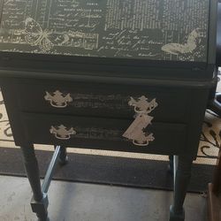 Desk Secratary Small