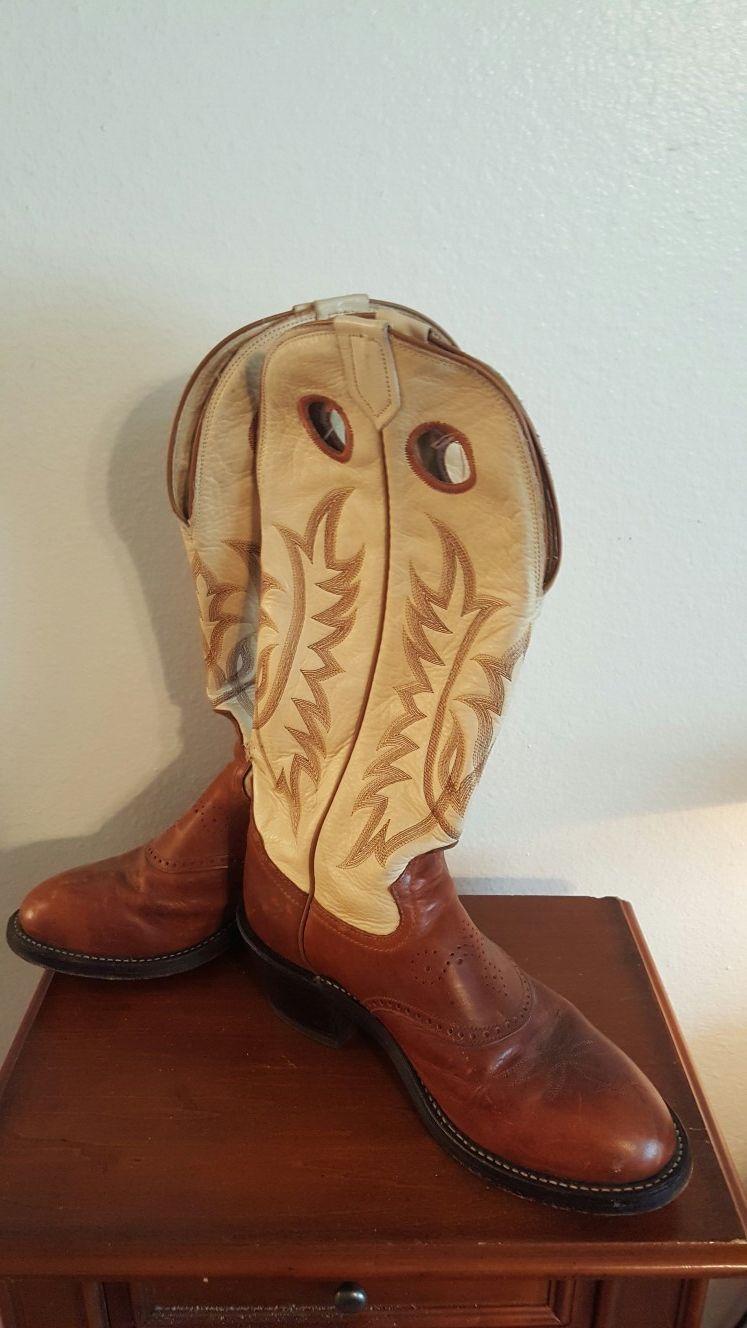Tony Lama Buckaroo western boots