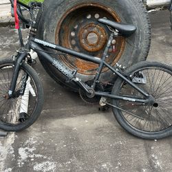 Mongoose Bike 