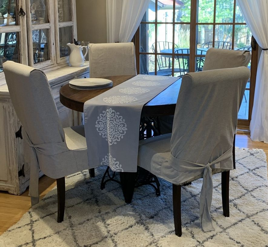 5 Dining Chairs With Linen Covers Org $220 Each From Pier One 