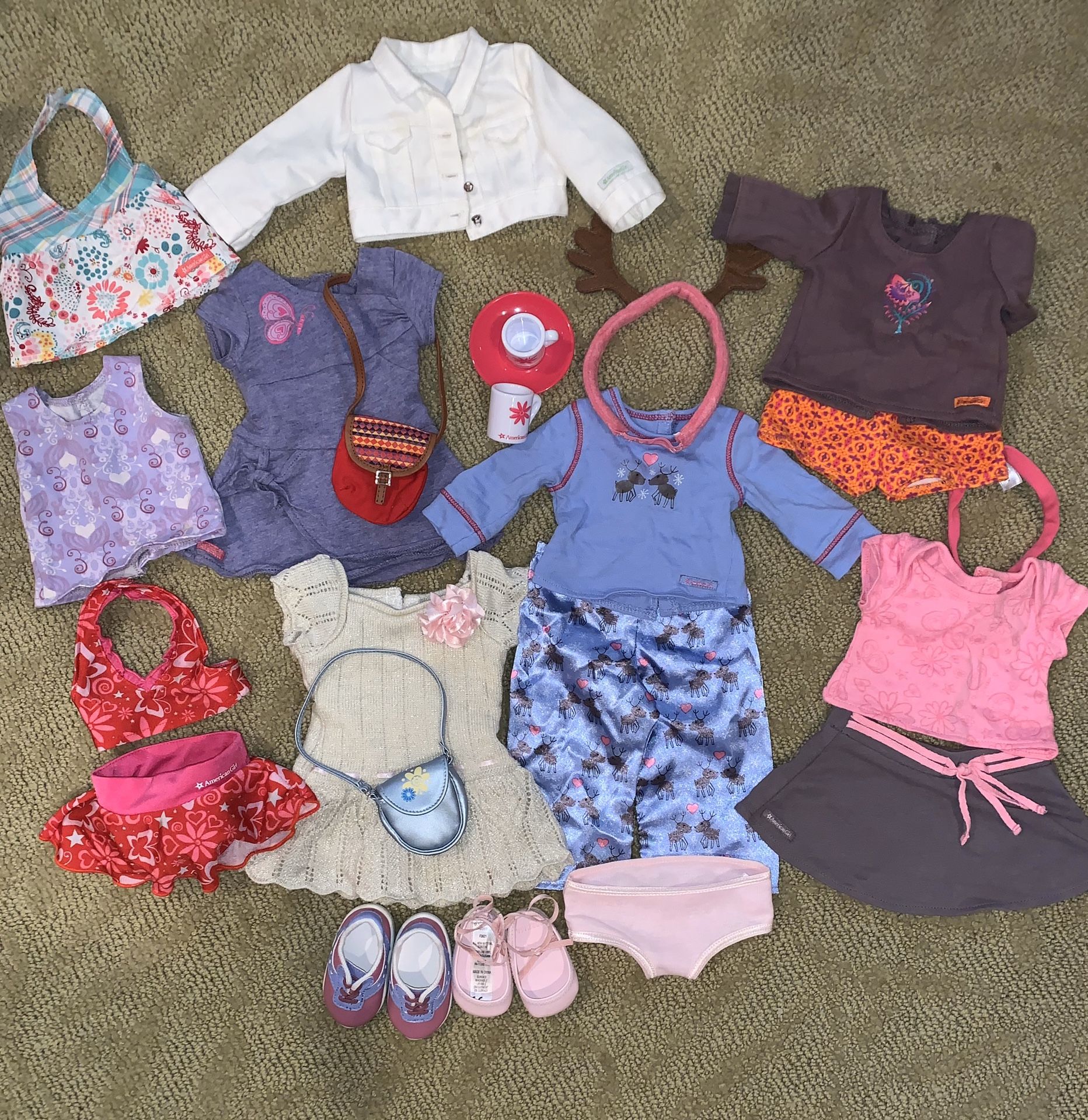 American girl 18’ doll pajama, dress, bags, shoes and swimsuits