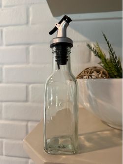 Olive oil bottles/wedding favors