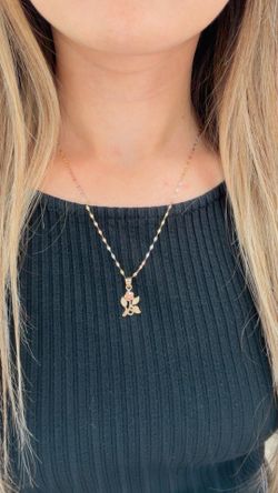 14k Gold Necklace With Rose Pendant 