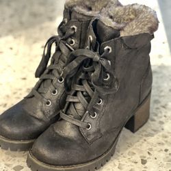 Steve Madden 