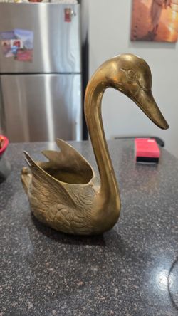 Brass Swan Antique