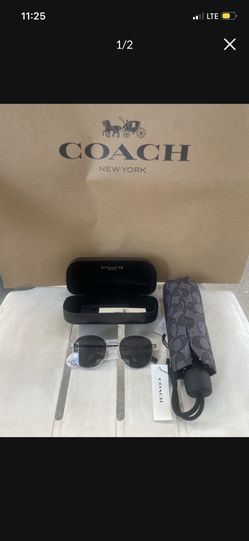 COACH SUNGLASSES NWT COACH Large size umbrella NWT Authentic 100% Pick up location in the city of Pico Rivera