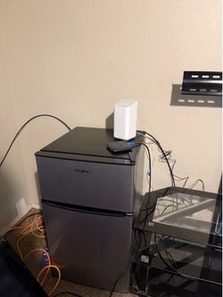 Mini fridge