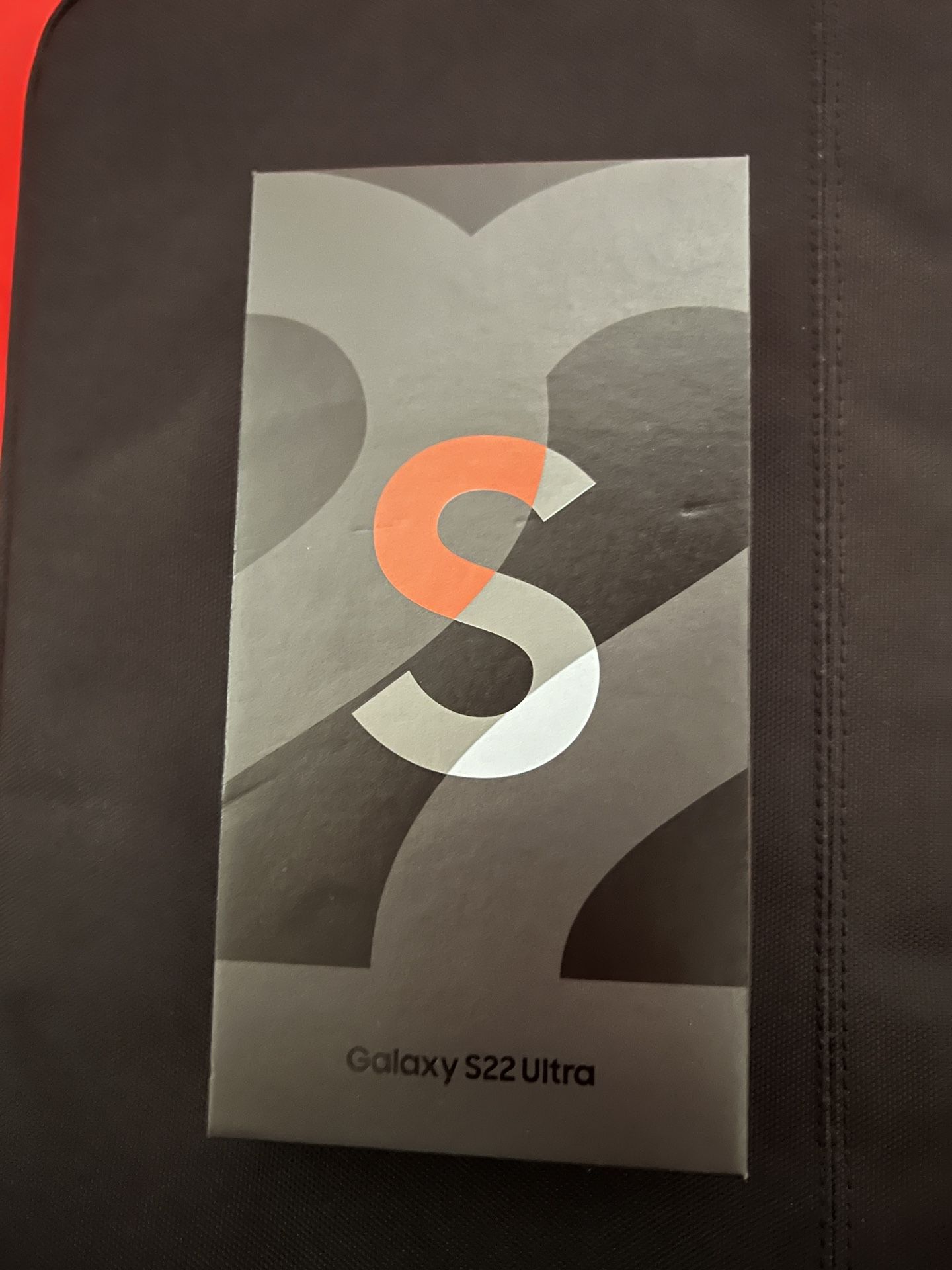 Samsung S22 Ultra (Graphite) Limited Edition Color Unlocked