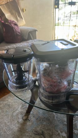 Ninja Blender - 2 parts only  BL493