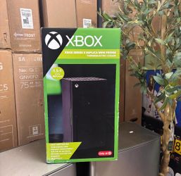 Xbox series X replica mini fridge $99