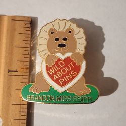 Lion Holding Heart Wild About Pins Brandon Mississippi Vintage Collectible Lapel Pin A-2