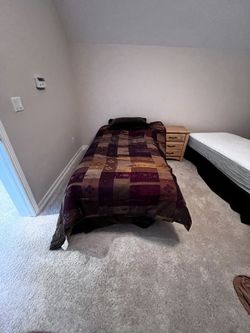 beds with sheets and bed frame with box