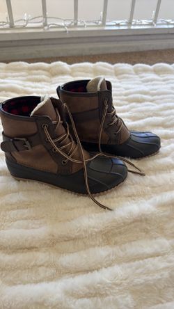 Madden girl rain boots