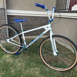 Hustler High Road 29” BMX Cruiser Bike