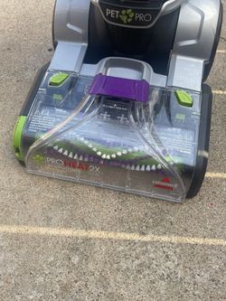 Bissell ProHeat 2 Pet Carpet Cleaner
