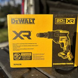New DEWALT 20V MAX XR Screw Gun, Versa-Clutch, Adjustable Torque, Tool Only