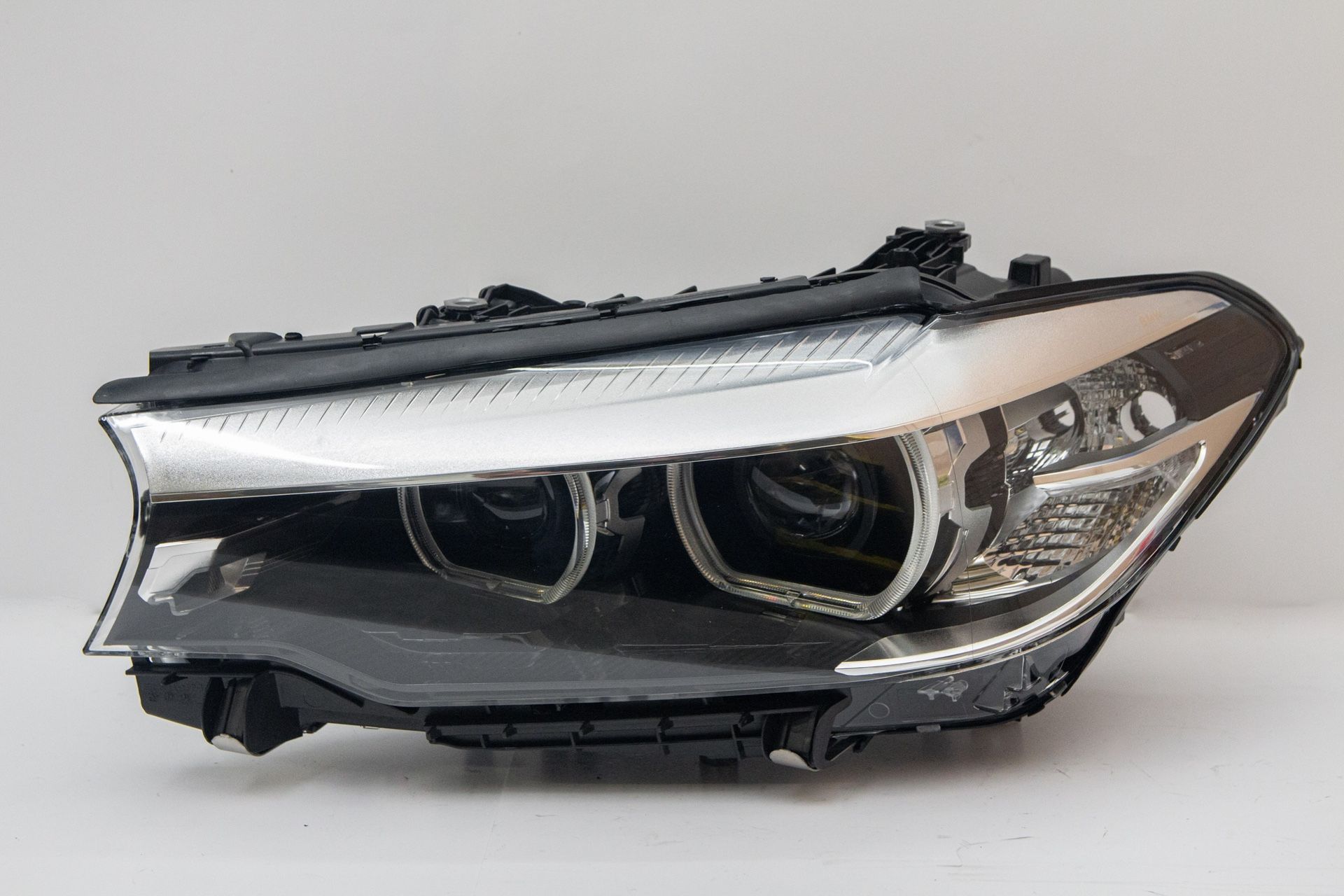 BMW 5 Series 528i 540i Left Led Headlight Original Oem Perfect Shape