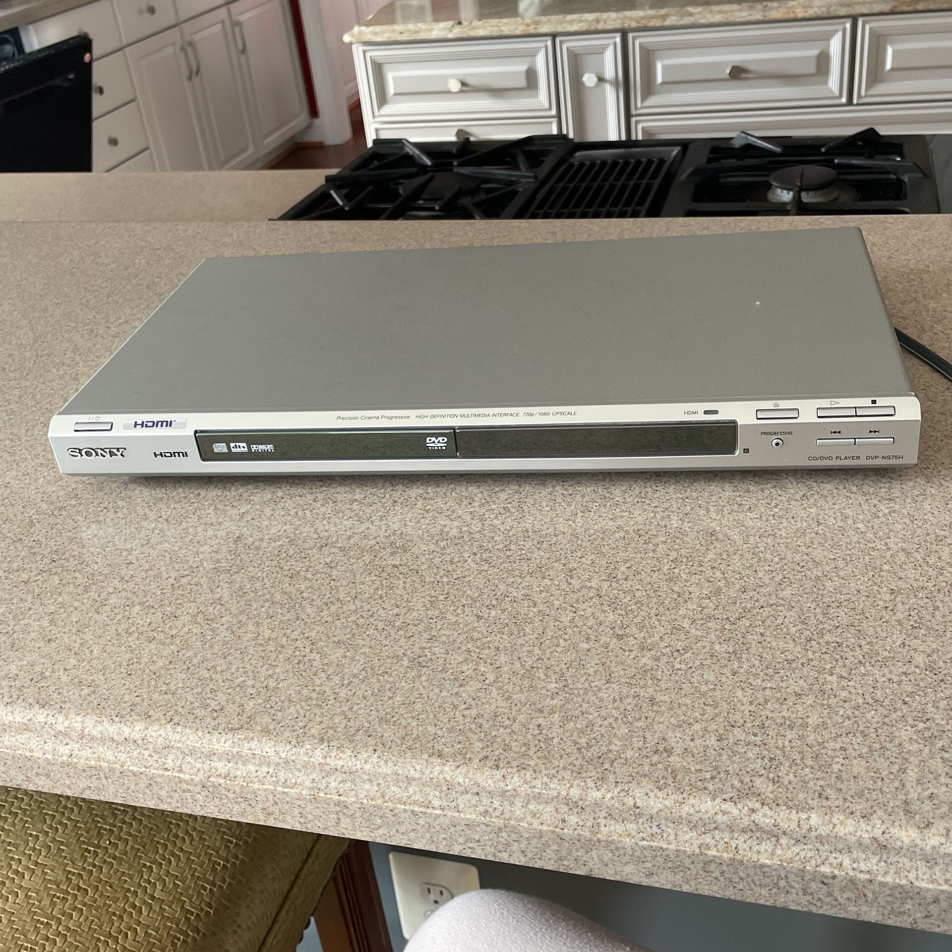SONY HDMI CD/ DVD PLAYER