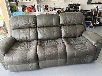 Sofa recliner!