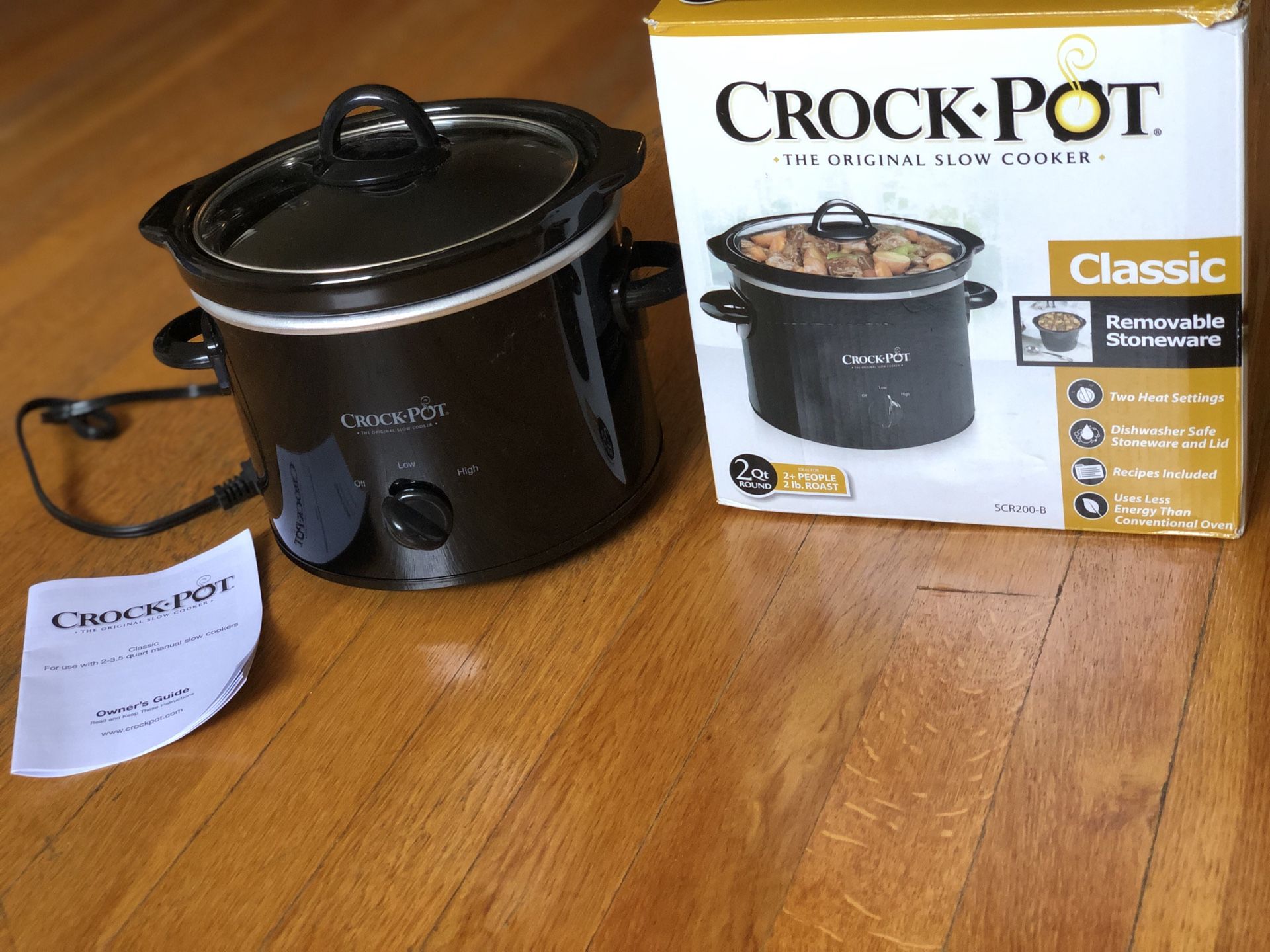 Crock Pot, 2 Quart, brand new